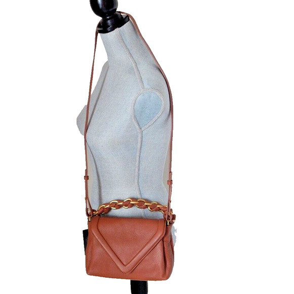 VINCE CAMUTO LYONA Leather Flap Closure Warm Caramel Medium Crossbody Bag NWT